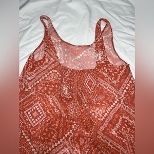 Sun dress, barely worn. Wasn’t my style